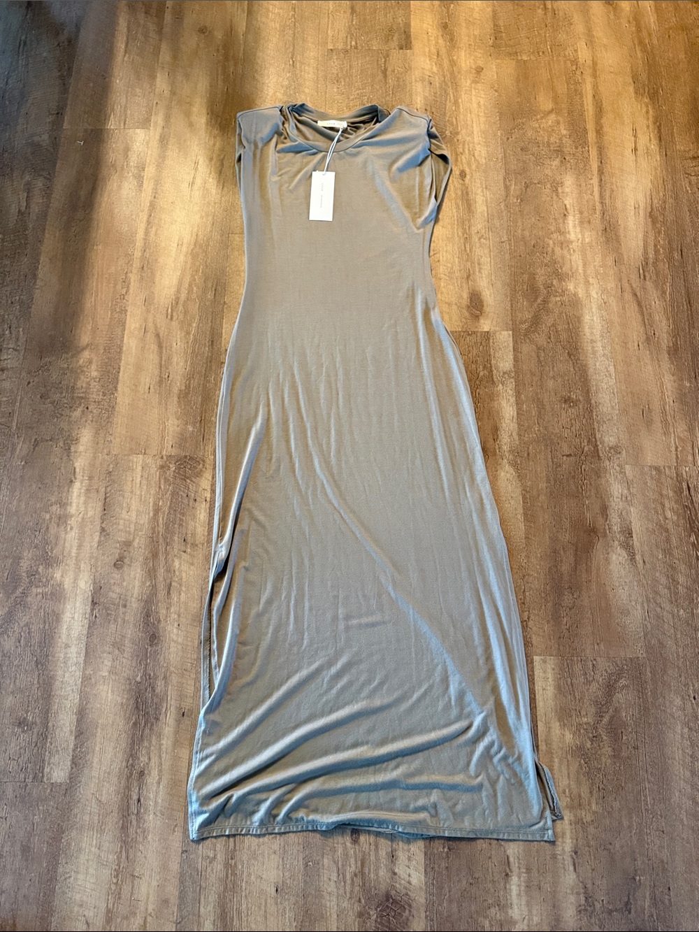 🤎 NWT Lush Taupe/Sage Maxi Dress Size Small 🤎